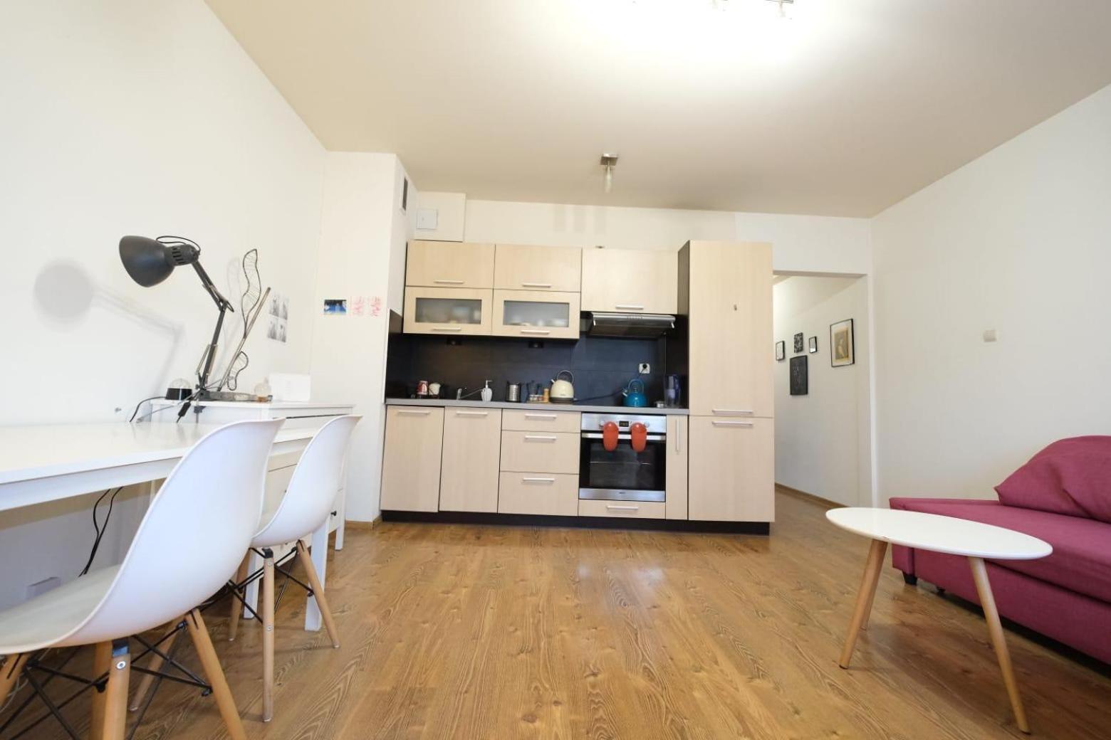Przystan Dolnych Mlynow Lägenhet Kraków Exteriör bild